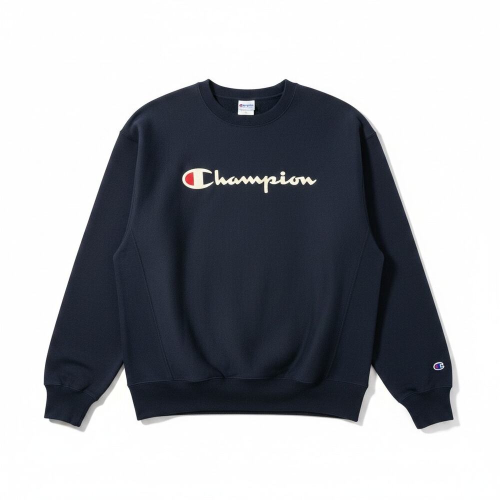 Champion Navy Logo Crewneck L Vintage Inspired Athleisure Classic